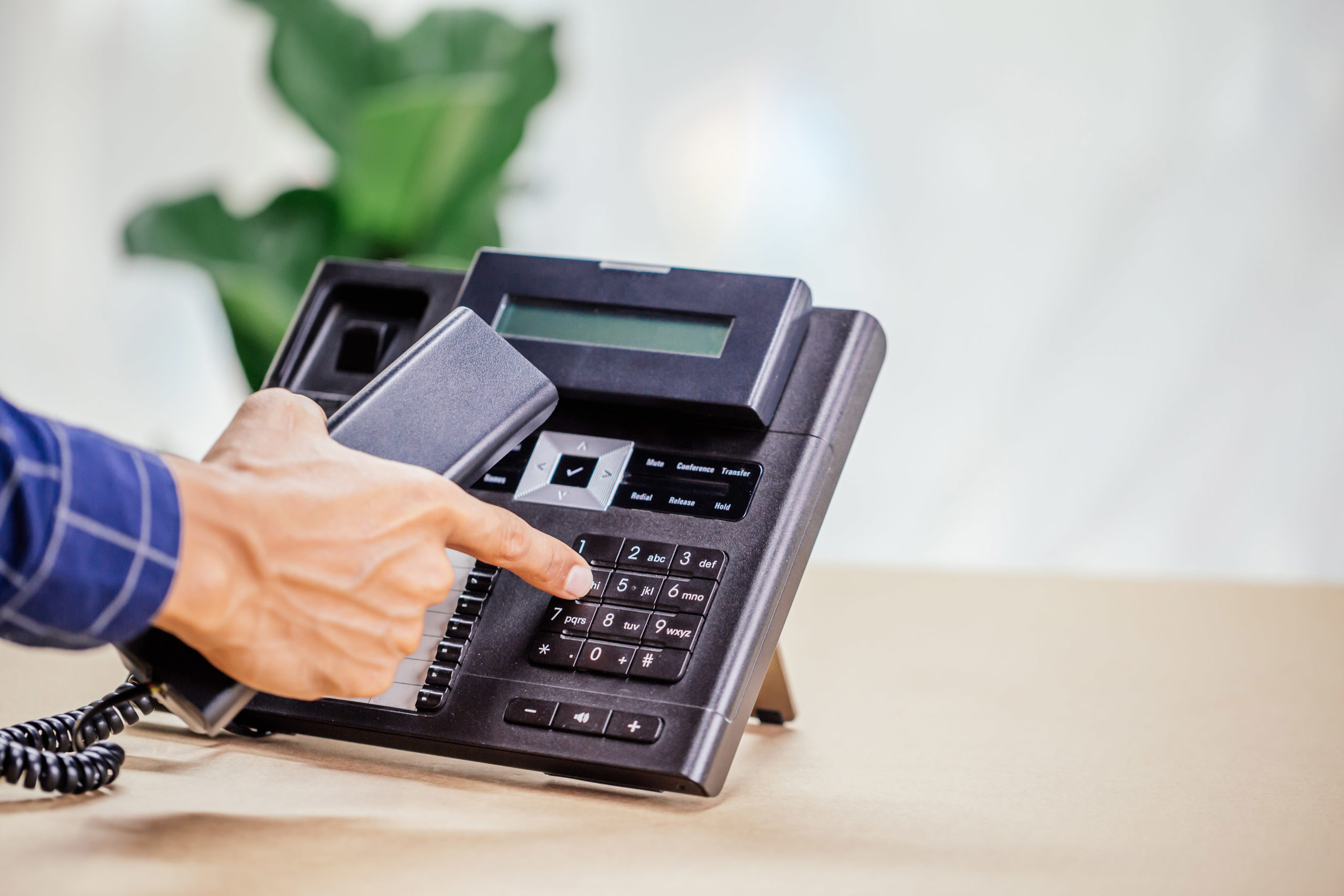 Aspects Tipping to a Hosted VOIP Service